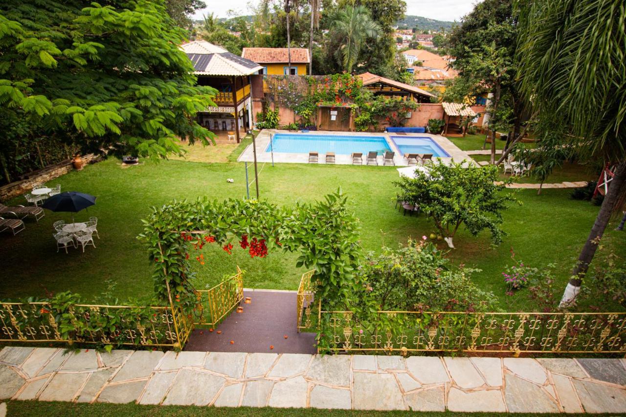 Pousada Villa Bia Pirenopolis Bagian luar foto