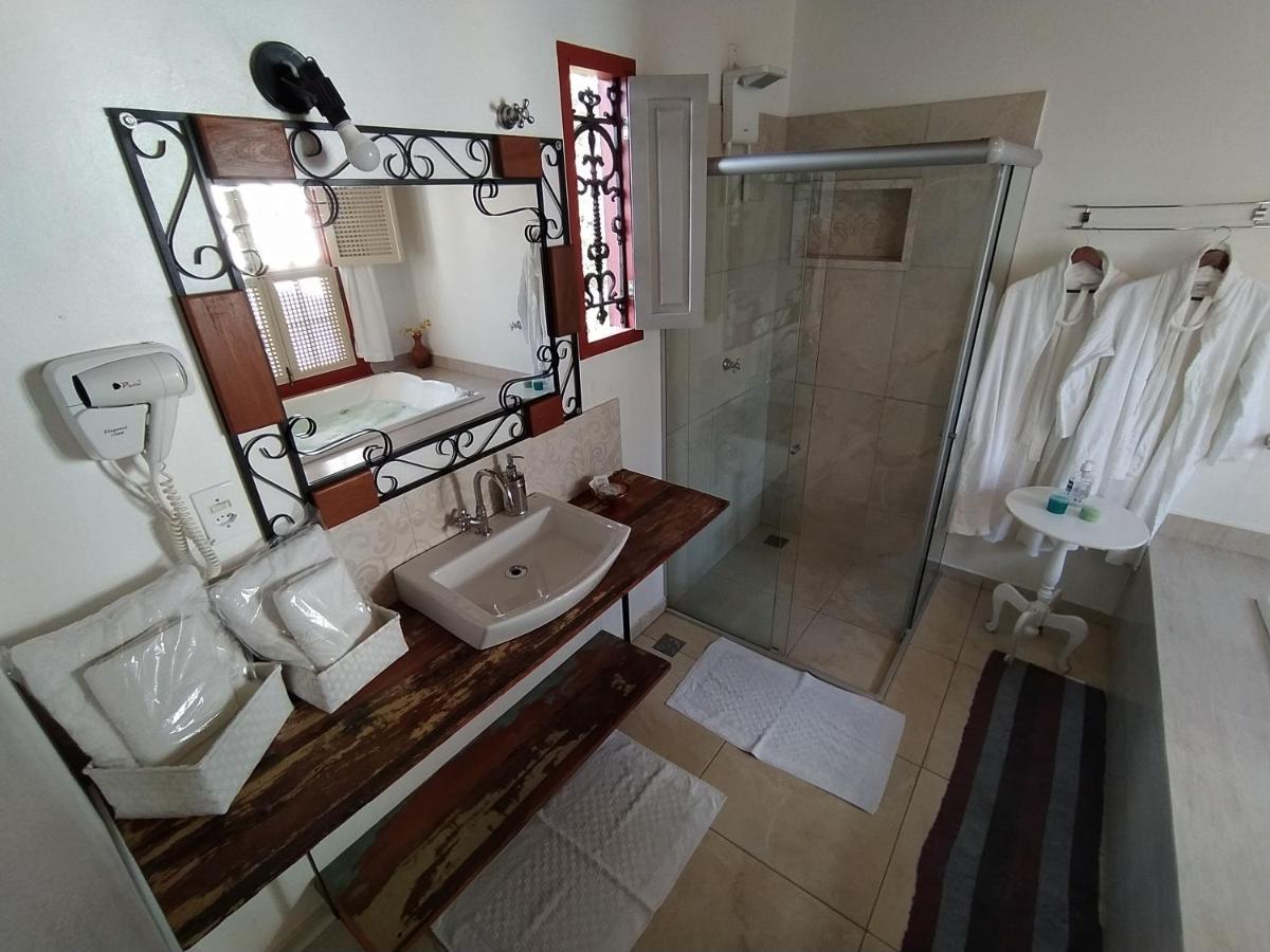 Pousada Villa Bia Pirenopolis Bagian luar foto